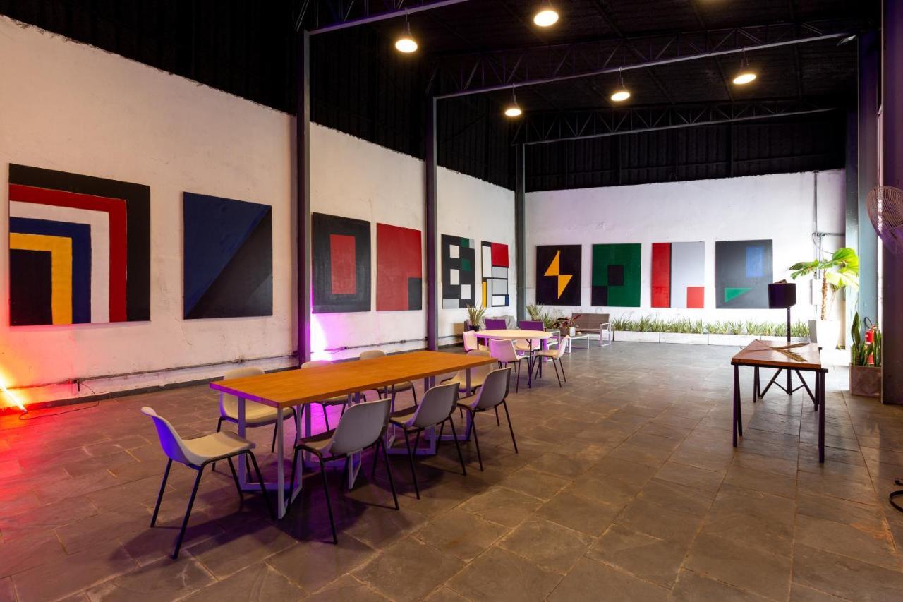 Oasis Urbano / Estudio Para Fotos E Eventos Ar-756 Villa San Paolo Esterno foto